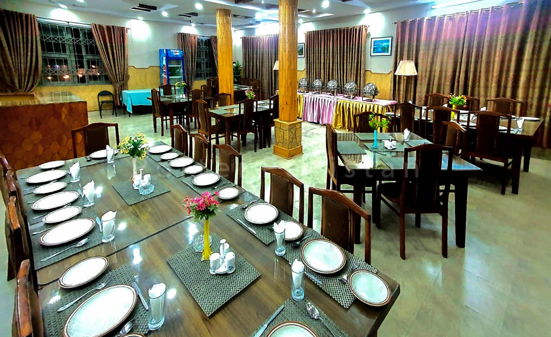 Royal Hotel Naran (21)
